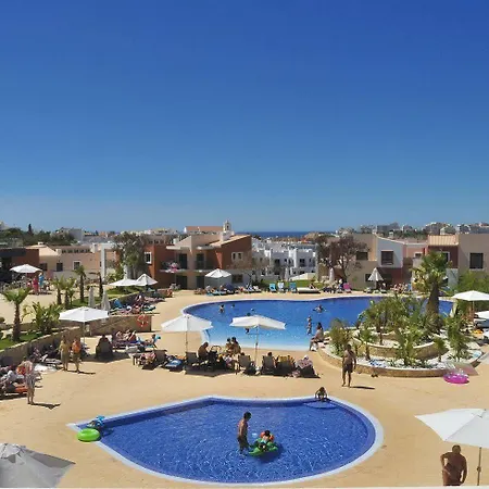 Casa Marinha - Vitor's Village بيت للعطل